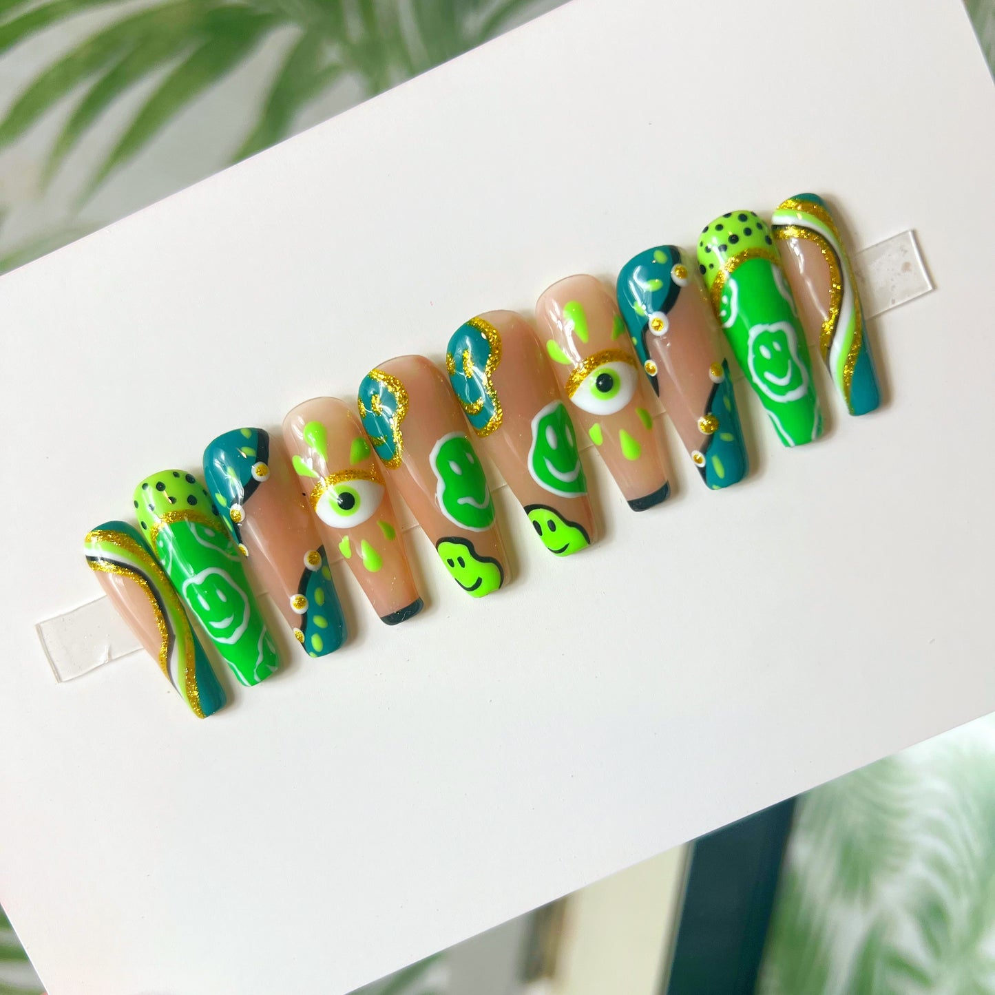 Fun greens Acrylic Press on nails