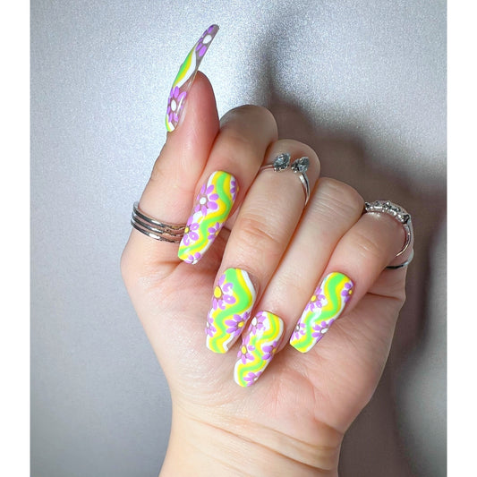 Flowers And Swirls Press On Nails